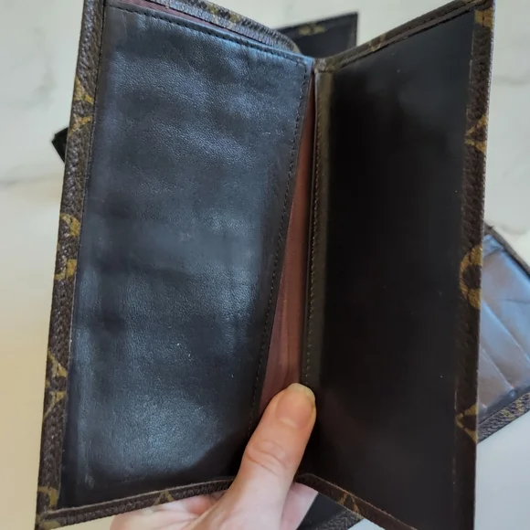 Louis Vuitton Envelope Wallet - Picture 11 of 16